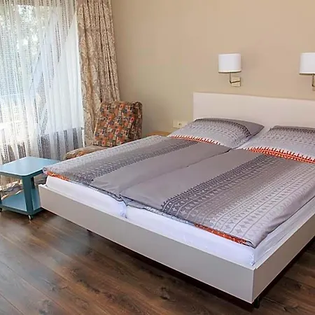 Hotel Zur Suhle 3*